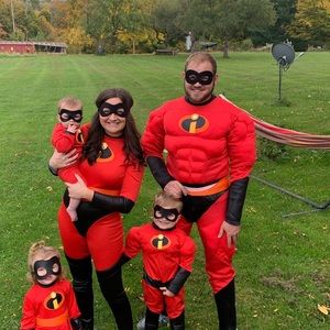 Mr & Mrs Incredible Halloween Costumes
